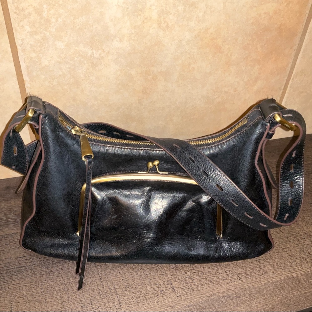 HOBO Harloh Black Leather Shoulder Bag w/ kiss-lock pocket Handbag - Picture 12 of 16
